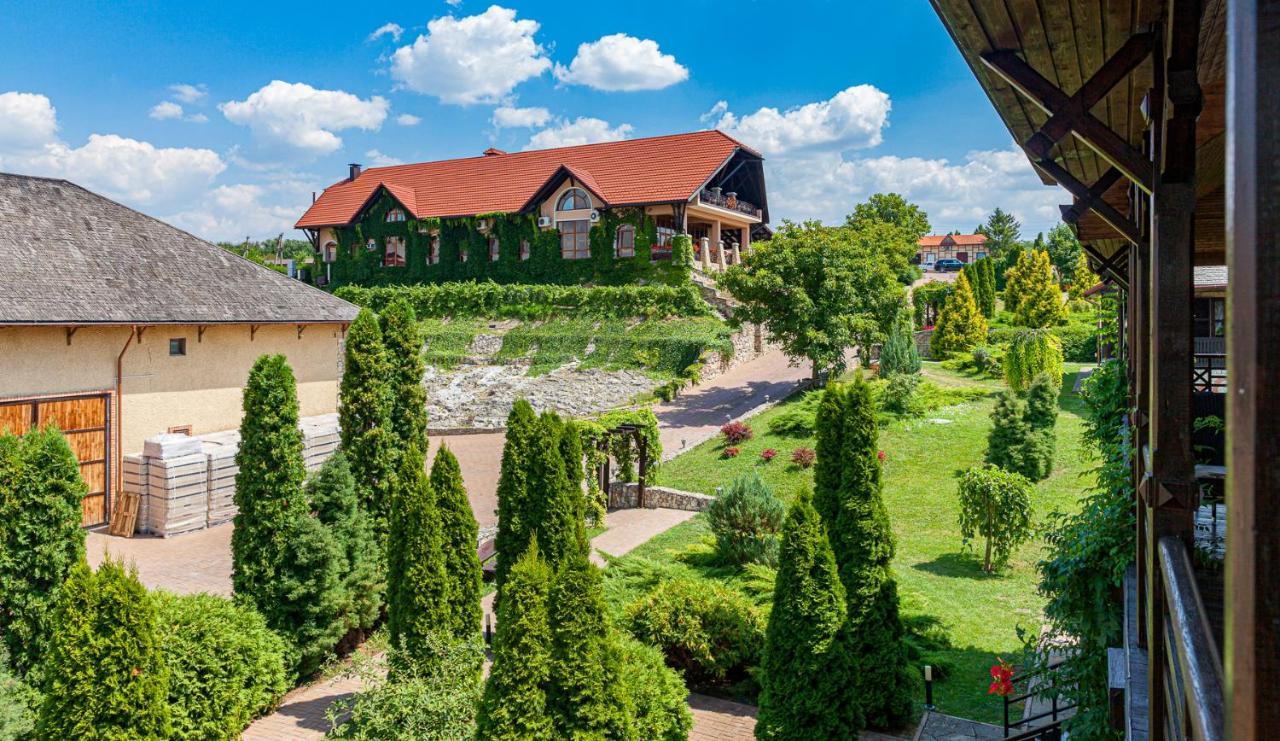 Chateau Vartely Orhei Exterior photo