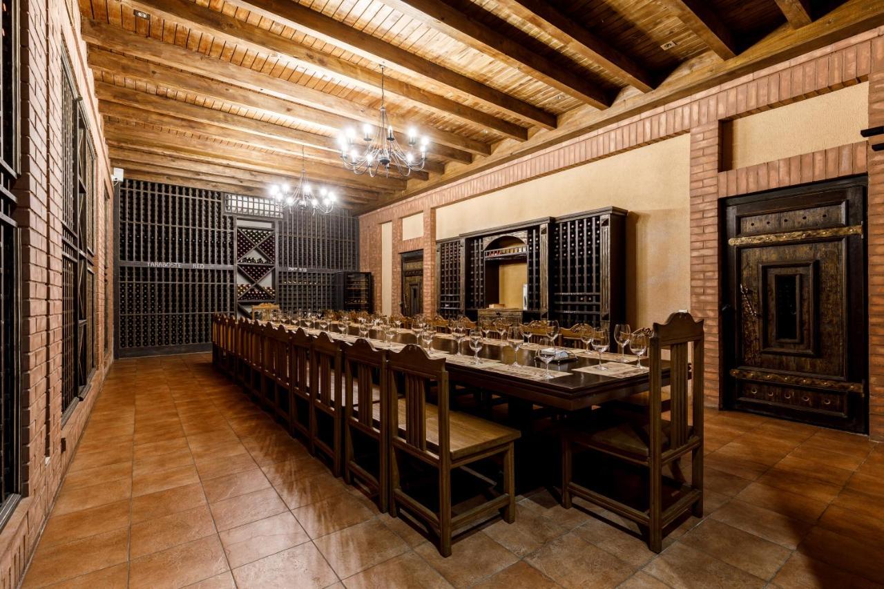 Chateau Vartely Orhei Exterior photo